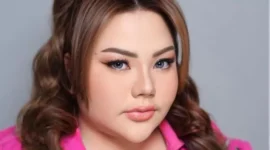Lisa Mariana terus menerus menangis sambil sambil marah dan menyumpahi Ridwan Kamil. (Joke)