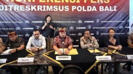 Konferensi pers Ditreskrimsus Polda Bali soal penghentian kasus royalti musik antara LMK Selmi dan Mie Gacoan Bali, Jumat (28/8/2025). (Polda Bali)
