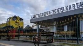 Stasiun Lempuyangan Kota Yogyakarta (Joke)