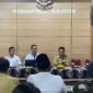 Wali Kota Yogyakarta, Hasto Wardoyo, memberi arahan terkait pengelolaan sampah dalam kunjungan kerja ke Kemantren Kraton, Senin (8/9/2025). (Dok Pemkot Jogja)