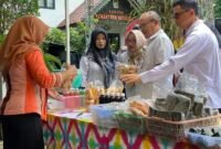 Bazar UMKM di Kemantren Kotagede, Rabu (15/10/2025), menjadi ruang promosi, pemasaran, sekaligus ajang peningkatan daya saing bagi para pelaku usaha mikro, kecil, dan menengah. (Dok Pemkot)