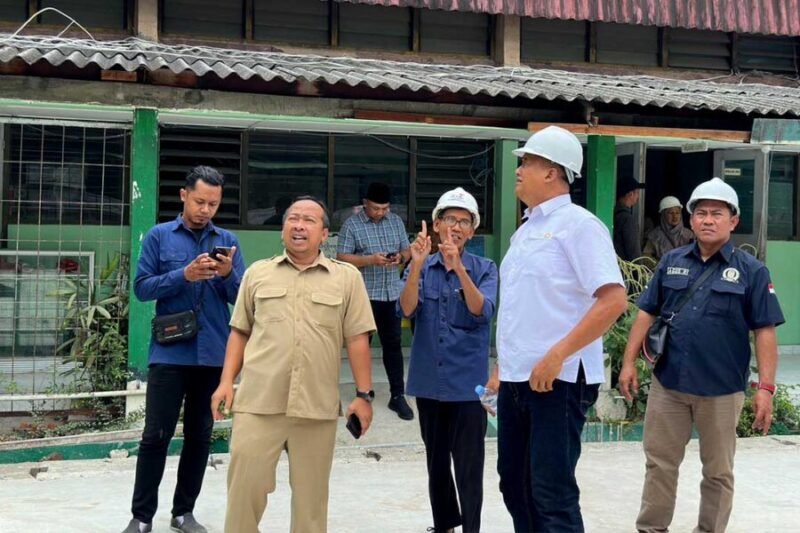 Komisi C DPRD Kota Yogyakarta merekomendasikan Pemerintah Kota Yogyakarta untuk segera uji konstruksi bangunan sekolah negeri, terutama jenjang SD dan SMP. (Joke)