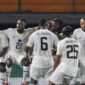 Selebrasi pemain Ghana usai Mohammed Zkudus mencetak gol ke gawang Komoro dalam pada laga terakhir Grup I Kualifikasi Zona Afrika di Stadion Accra, Senin (13/10/2025) dini hari WIB. (AFP/Issouf Sunogo)