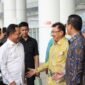 Wakil Wali Kota Abdul Harris Bobihoe serta Menteri Dalam Negeri (Mendagri) M Tito Karnavian hadiri kegiatan sidang senat terbuka wisuda 521 sarjana Universitas Kebangsaan Republik Indonesia (UKRI) di Trans Convention Centre, Kota Bandung, Jawa Barat, Sabtu (18/10/2025).