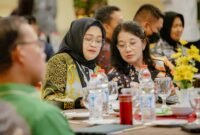 Sekda DIY Ni Made Dwipanti Indrayanti mewakili Gubernur DIY membuka Forum Komunikasi Siber dan Sandi Daerah (Forkomsanda) se-DIY di Malioboro Ballroom, Hotel New Saphire Yogyakarta, Selasa (14/10/2025). (Humas Pemda DIY)