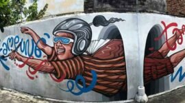 Salah satu karya mural menghiasi sudut kota Yogyakarta. (Jogjacom)