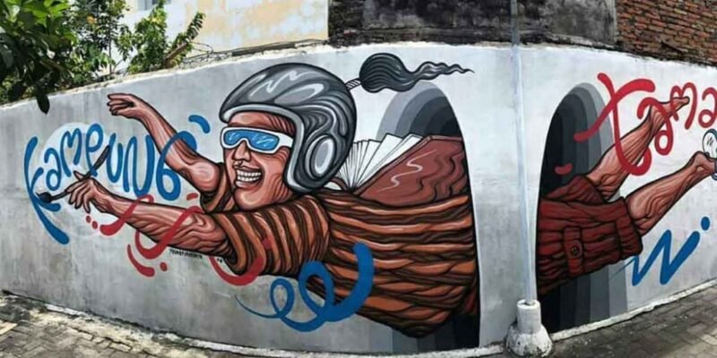 Salah satu karya mural menghiasi sudut kota Yogyakarta. (Jogjacom)