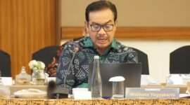 Wali Kota Yogyakarta Hasto Wardoyo saat memaparkan perluasan program Kios Segoro sebagai bagian dari pengendalian inflasi. (Dok Pemkot)
