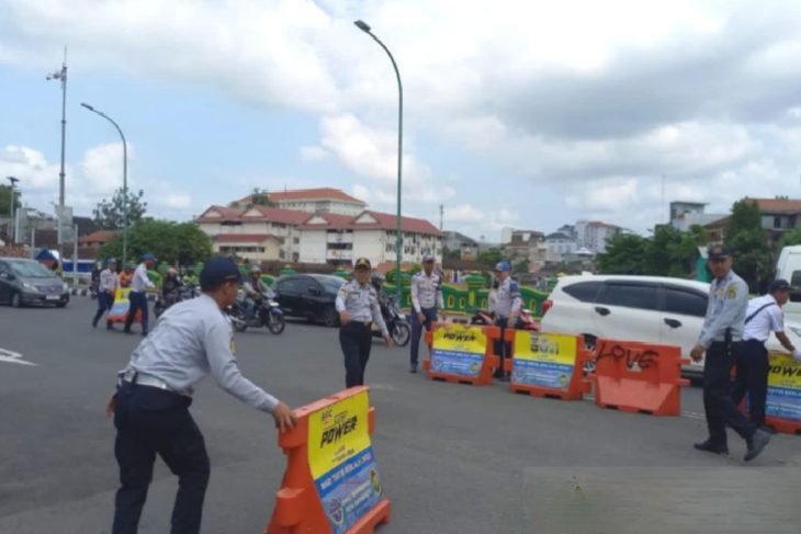 Pemkot Yogya menyiapkan rekayasa lalu lintas dengan penutupan jembatan Kewej dan mengubah rute ke Malioboro. (Antara) 