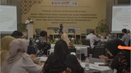 Forum Group Discussion (FGD) Best Practice Mini Kompetisi dan Konsolidasi Pengadaan melalui E-Purchasing di Hotel Fortuna Suites Malioboro, Rabu (3/11), sekaligus peluncuran aplikasi SIAP sebagai instrumen digitalisasi pengadaan. (Dok Pemkot)