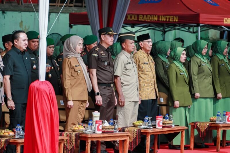 Wakil Gubernur Lampung Jihan Nurlela dan berbagai unsur Forkopimda menghadiri Upacara Peringatan Hari Juang Kartika TNI Angkatan Darat (AD) Tahun 2025 yang digelar di Lapangan Saburai, Bandar Lampung, Senin (15/12/2025).