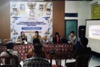 Tingkatkan kesiapsiagaan bencana, mahasiswa KKM Tematik Untirta Kelompok 7 Tahun 2026 menggelar sosialisasi Destana di Desa Ciparahu. (Istimewa)