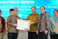 Muhammadiyah meluncurkan 24 Program Pendidikan Dokter Spesialis (PPDS) di tujuh Perguruan Tinggi Muhammadiyah dan ‘Aisyiyah (PTMA), Jumat (12/2), di Ballroom The University Hotel Universitas Muhammadiyah Yogyakarta. (Humas UMY)