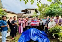 Universitas Muhammadiyah Yogyakarta menggandeng University Community Transformation Centre (UCTC) Universiti Putra Malaysia dalam program pengabdian kepada masyarakat di Kelompok Tani Kopi Sumber Berkah, Desa Citrosono, Kecamatan Grabag, Kabupaten Magelang, Senin (16/2/2026). (Humas UMY)