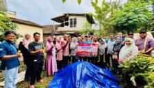 Universitas Muhammadiyah Yogyakarta menggandeng University Community Transformation Centre (UCTC) Universiti Putra Malaysia dalam program pengabdian kepada masyarakat di Kelompok Tani Kopi Sumber Berkah, Desa Citrosono, Kecamatan Grabag, Kabupaten Magelang, Senin (16/2/2026). (Humas UMY)