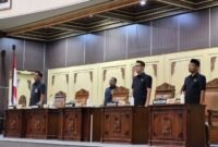 Ketua DPRD Kota Yogyakarta Wisnu Sabdono Putro dalam sidang paripurna, Rabu (18/2/2026). (Humas DPRD)