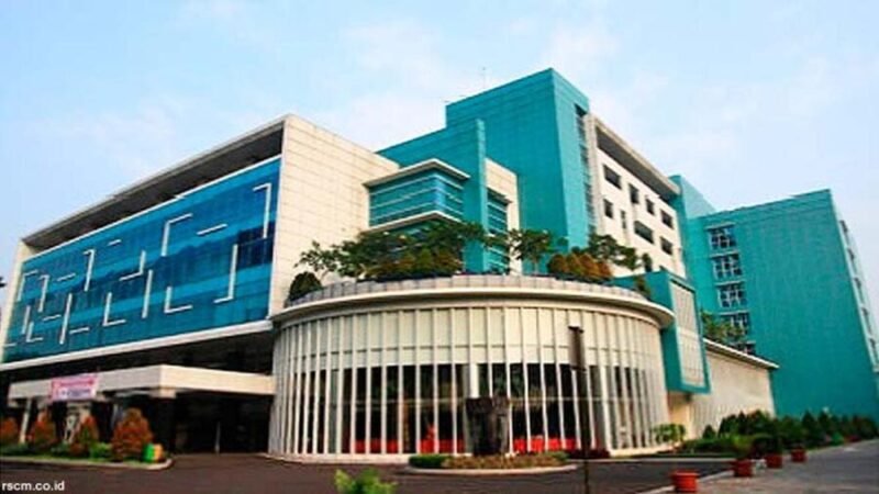 RSCM Kencana, bagian layanan kesehatan dari Dr. Cipto Mangunkusumo National Public Hospital, berhasil meraih penghargaan prestisius di “Asia-Pacific Academy of Ophthalmology (APAO) Congress” ke-41 yang berlangsung di Hong Kong, China. (Dok RSCM)