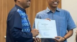 Dosen Program Studi Ilmu Komunikasi Universitas Muhammadiyah Yogyakarta (UMY) meraih penghargaan dalam ajang Dosen Berprestasi Fakultas Ilmu Sosial dan Ilmu Politik (FISIPOL) yang digelar Rabu (11/3/2026). (Dok UMY)