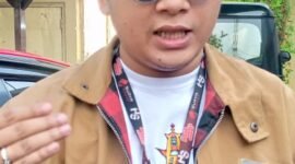 Head Brand Promotion HS, Aldo saat di wawancarai (wawan-jogjaoke.com)