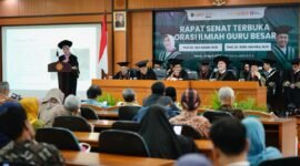 Guru Besar UMY bidang Ilmu Gender dan Politik, Prof. Dr. Nur Azizah, M.Si