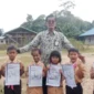 
Guru mengajar agama di pedalaman Kalimantan Utara. (Dok Kemenag Kalimantan Utara)
