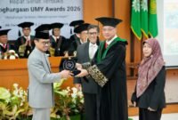 Penganugerahan UMY Awards 2026 kepada Shamsi Ali, Imam Masjid New York, USA