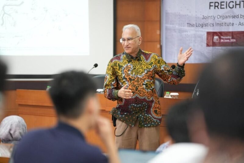 Direktur Eksekutif The Logistics Institute-Asia Pacific (TLI-AP), National University of Singapore (NUS), Singapura, Dr. Robert de Souz