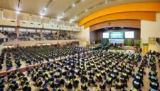 Foto wisuda UMY periode IV Tahun Akademik 2025/2026