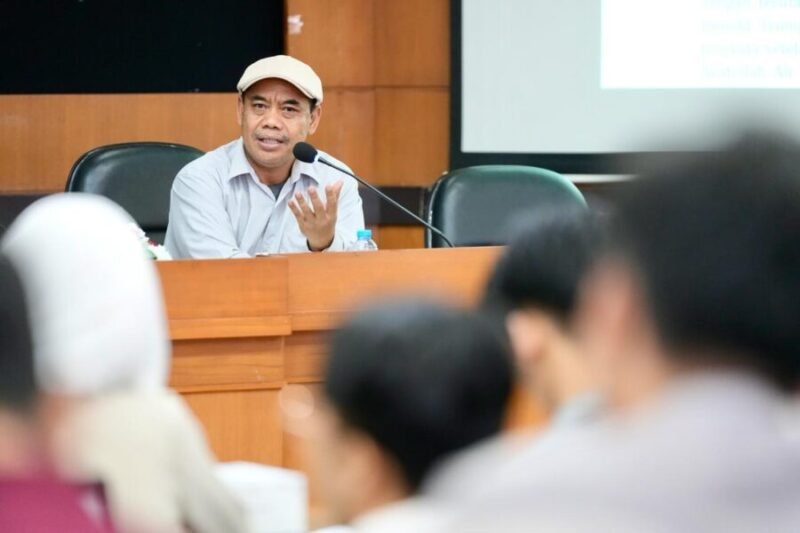 Wakil Rektor Bidang Pendidikan dan Kemahasiswaan UMY, Prof. Dr. Zuly Qodir, M.Ag.,