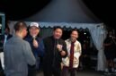 Herman Deru (tengah) tampak ceria di atas panggung saat mengampanyekan gerakan digitalisasi ekonomi dan penggunaan QRIS untuk memajukan UMKM di Sumatera Selatan