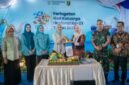 Puncak Peringatan Harganas ke-33, Wagub Lampung Jihan Nurlela Serahkan Potongan Tumpeng Simbolis