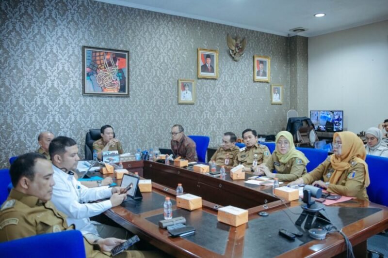 Rapat Teknis Pengendalian Inflasi yang dihadiri Kepala Bank Indonesia Lampung, Perum Bulog Wilayah Lampung, Asisten Perekonomian dan Pembangunan Setda Provinsi Lampung, Biro Ekonomi, serta sejumlah kepala OPD terkait.