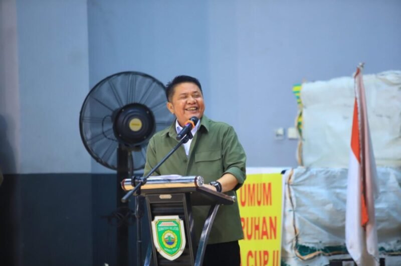 H. Herman Deru memaparkan pentingnya Kejuaraan Pencak Silat Kapolda Cup II sebagai ruang bagi ribuan pesilat unjuk kemampuan, saat memberikan sambutan di GOR Dempo, Palembang