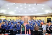 Deden Apriandhi menyampaikan arahan saat pembukaan Pra SAKIP Provinsi Banten Tahun 2026 di Aula Bappeda Provinsi Banten, Kota Serang
