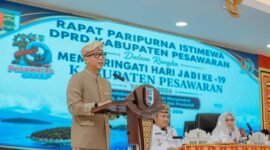 Gubernur Lampung menyampaikan sambutan pada Rapat Paripurna Istimewa Hari Jadi ke-19 Kabupaten Pesawaran di Gedung Serba Guna (GSG) Pemerintah Kabupaten Pesawaran, Jumat (17/7/2026)