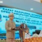 Gubernur Lampung menyampaikan sambutan pada Rapat Paripurna Istimewa Hari Jadi ke-19 Kabupaten Pesawaran di Gedung Serba Guna (GSG) Pemerintah Kabupaten Pesawaran, Jumat (17/7/2026)