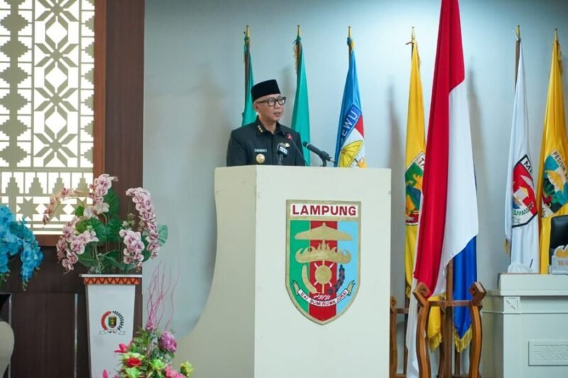 Rahmat Mirzani Djausal, menyampaikan jawaban atas pemandangan umum fraksi-fraksi DPRD terhadap Raperda Pertanggungjawaban Pelaksanaan APBD Tahun 2025 dalam Rapat Paripurna DPRD Provinsi Lampung