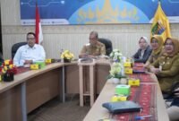 Gubernur Lampung Bidang Pemerintahan, Hukum, dan Politik bersama jajaran OPD mengikuti Rapat Koordinasi Pengendalian Inflasi Daerah 2026 secara virtual di Ruang Command Center Diskominfotik Provinsi Lampung