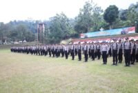 – Ratusan siswa calon Bintara Polri berdiri dalam formasi upacara saat pembukaan pendidikan pembentukan di Sekolah Polisi Negara (SPN) Polda Banten