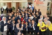 Peserta Tim Ekspedisi Patriot (TEP) 2026 berfoto bersama usai mengikuti pelepasan di Jakarta

