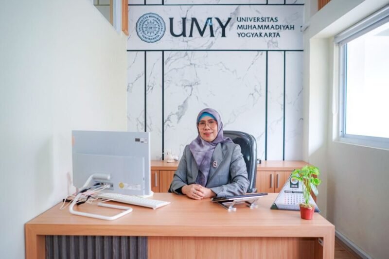 Foto dosen MARS UMY, Dr. Elsye Maria Rosa, M.Kep
