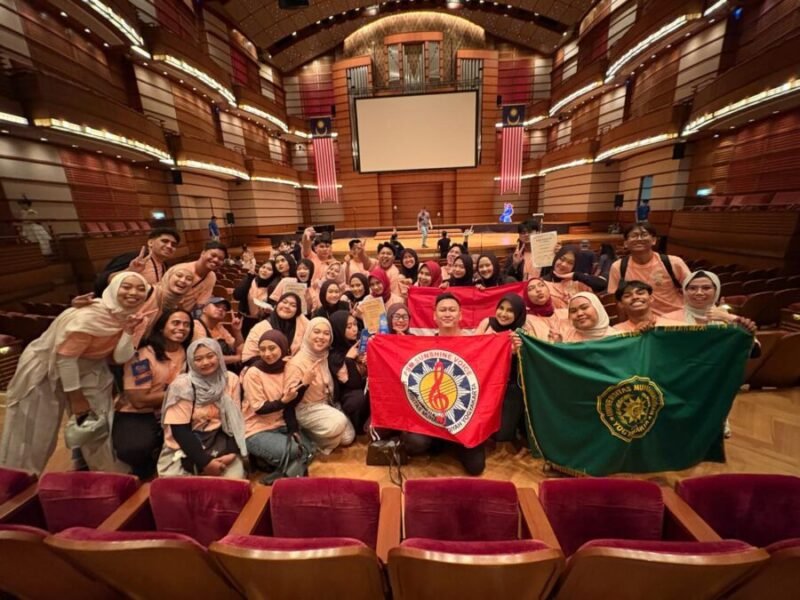 PSM Sunshine Voice UMY setelah berhasil meraih 3 medali emas dalam Malaysian Choral Eisteddfod 2026