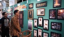 Wakil Wali Kota Yogyakarta Wawan Harmawan meninjau pameran show case Babad Siti Kemantren #4 di Taman Budaya Embung Giwangan, Sabtu (5/9/2026). (Joke/Pemkot)
