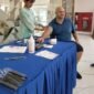Tim Primaya Hospital Tangerang memberikan layanan Mini MCU kepada pendamping pasien dalam rangka memperingati Hari Pelanggan Nasional, 4 September 2026. 

