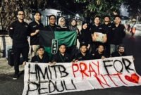 HMI Tunas Bangsa UMY menyalurkan bantuan untuk korban gempa Flores di NTT. (HMI Tunas Bangsa HMI)