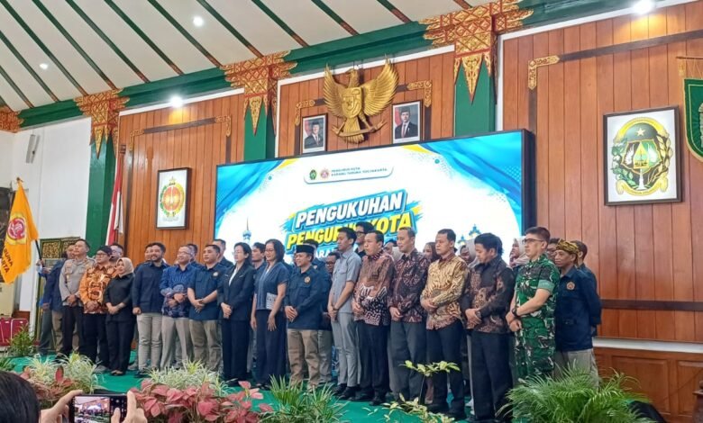 Kepala Subbagian Tata Usaha Kankemenag Kota Yogyakarta Ahmad Mustafid mewakili Kepala Kantor Kemenag Kota Yogyakarta Ahmad Shidqi hadir pada Pengukuhan Pengurus Kota Karang Taruna (PKKT) Yogyakarta Masa Bakti 2026–2031, Minggu (6/9/2026). (Humas Kemenag)