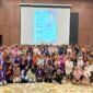 Para narasumber dan penyelenggara sekitar berfoto bersama di akhir acara. (Dok Panitia)