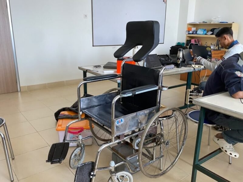  Smart Wheelchair berbasis gerakan mata yang dikembangkan oleh mahasiswa UMY