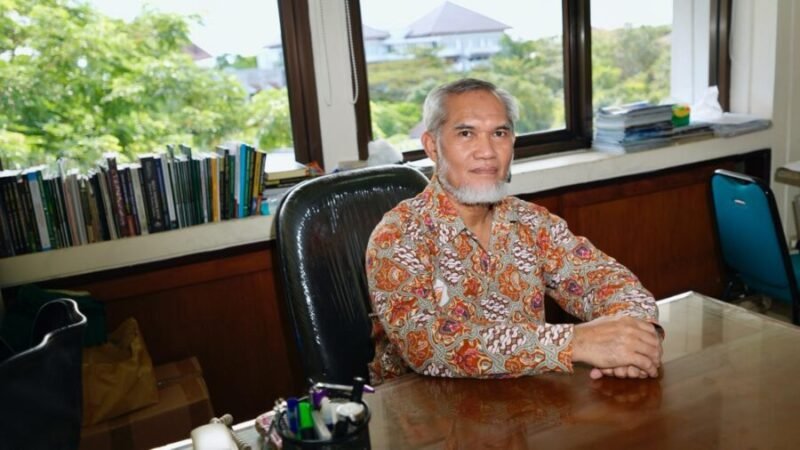 Foto dosen Fakultas Hukum UMY, Prof. Muchammad Ichsan, Lc., M.A., Ph.D.

