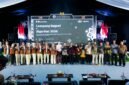 Para pemangku kepentingan dan tamu undangan berfoto bersama dalam pembukaan acara Lampung Begawi x SigerFest 2026 di Lampung City Mall